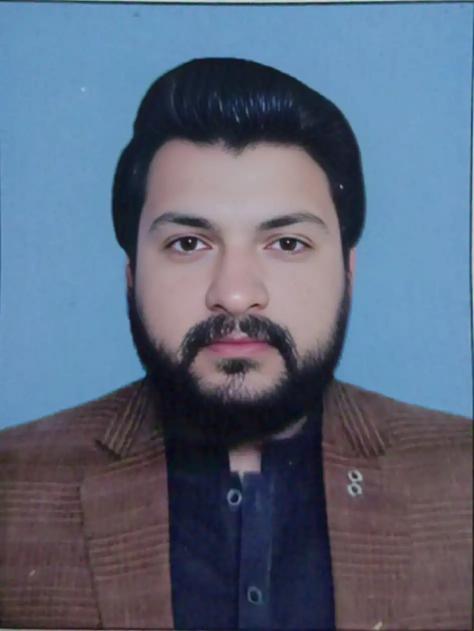 Ali Khan — Full Stack Developer specializing in React, Laravel, and Vue.js